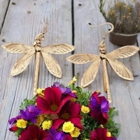 VINTAGE DRAGONFLY DANGLE EARRINGS - Picture 1 of 4